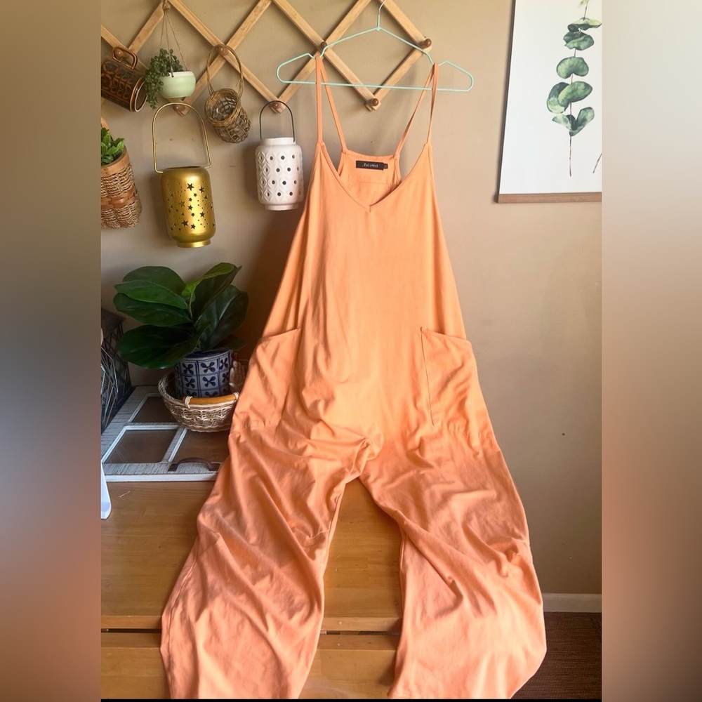 Amazon Romper - Picture 1 of 1